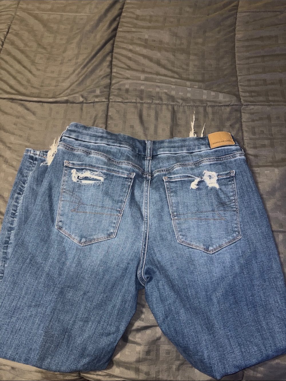 American Eagle High Rise - Picture 4 of 4